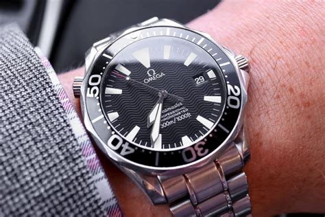 omega seamaster 300 professional review.